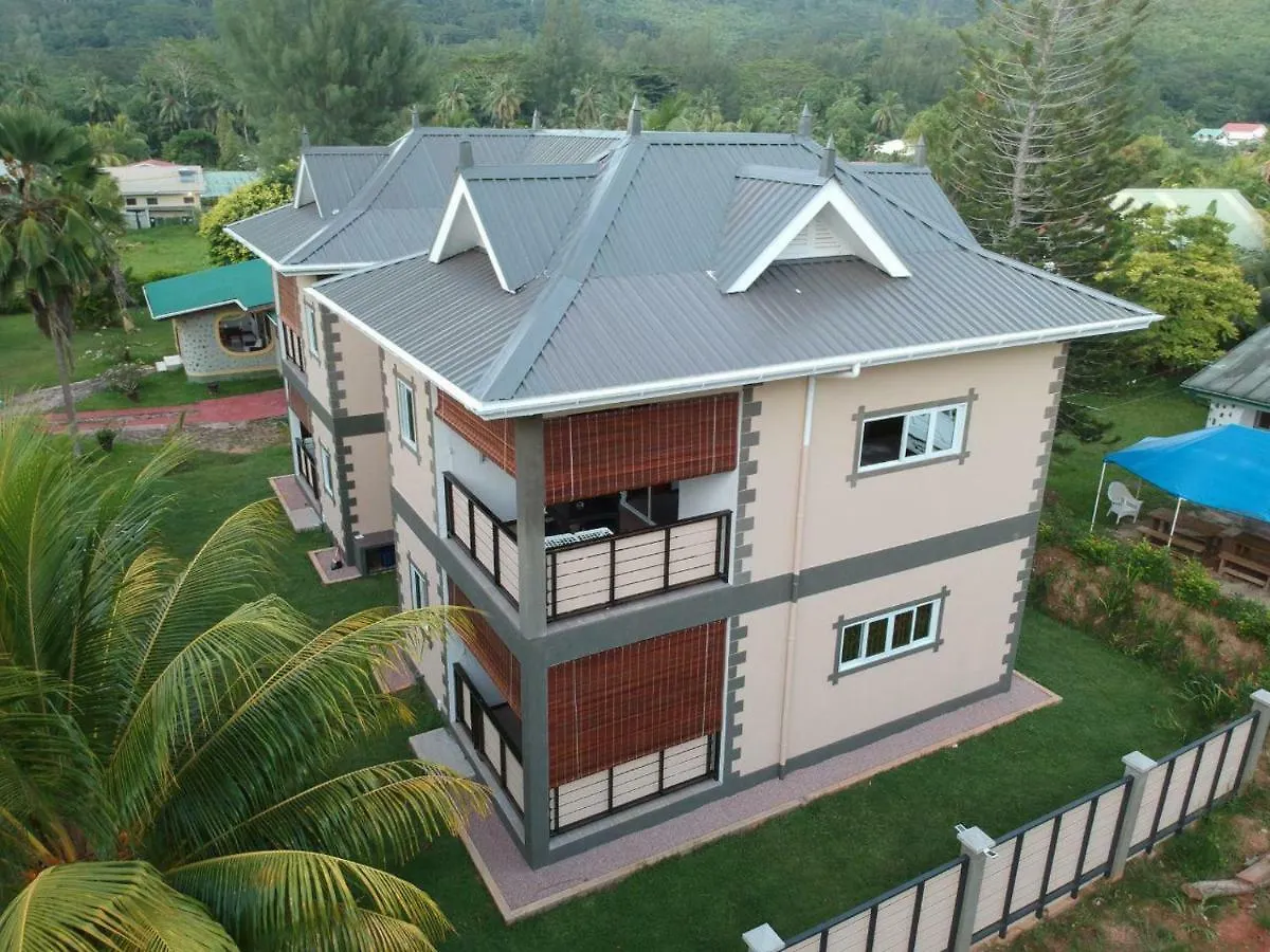 Seaside Self Catering Apartment Anse Royale